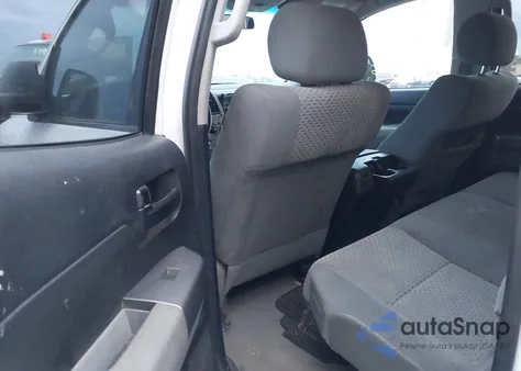 2011 Toyota Tundra Grade 5.7L V8 из США, поврежденный, VIN 5TFUW5F16BX189373